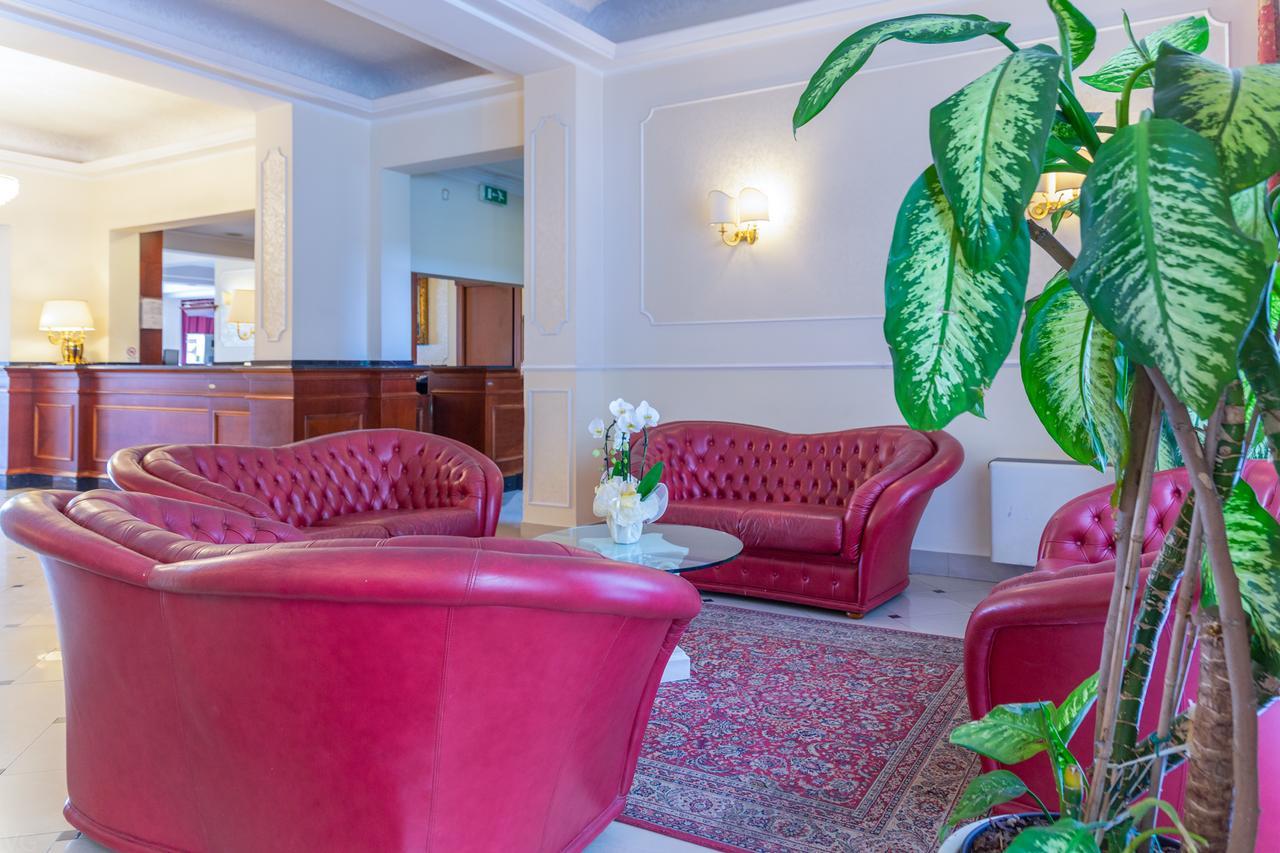 Executive La Fiorita Hotel 4*